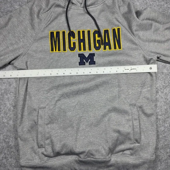 Michigan Hoodie Mens Medium Gray Medium Wash - Picture 3 of 7